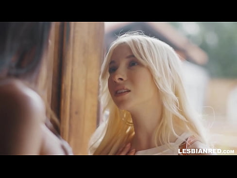 ❤️ Nwa agbọghọ na-abịa n'ụlọ a ọnwa ole na ole ka e mesịrị na-ejedebe na-eri ya stepmom si ọtụ Anal porn